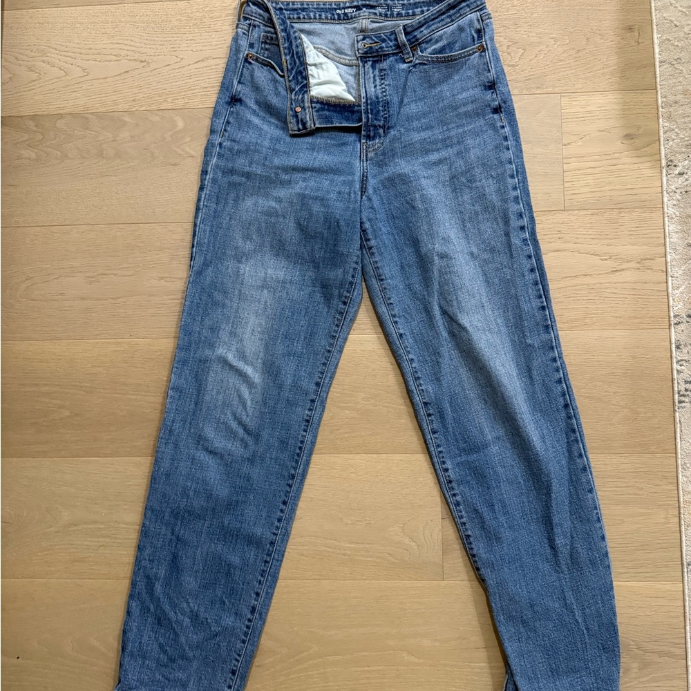 Old Navy Women's Straight Leg Blue Jeans